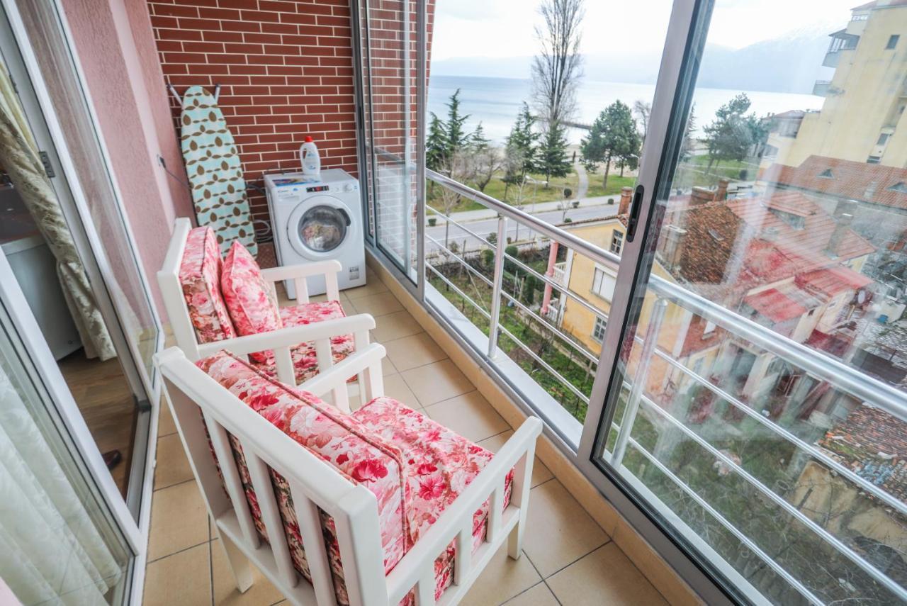 Luxurious Apartment Lake View Pogradaş Dış mekan fotoğraf